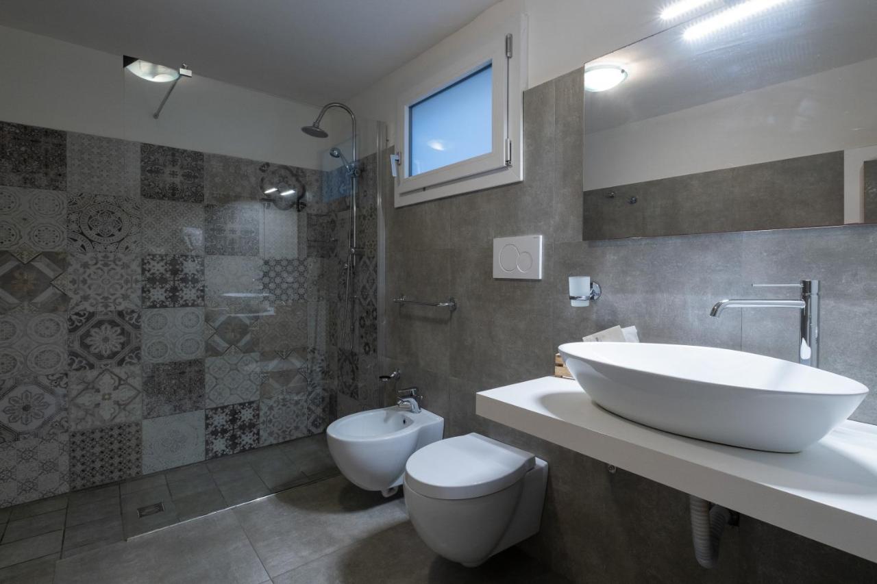 ليتشي Ada Suites & Spa المظهر الخارجي الصورة